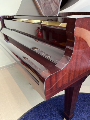 YAMAHA - G1 махагон