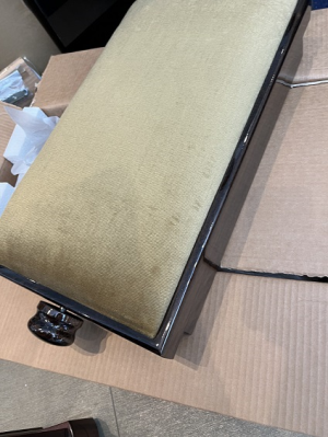 Стол за пиано Discacciati - 105 R тъмен орех гланц/  кадифе