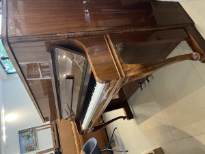 AUGUST FORSTER Model Super -Chippendale