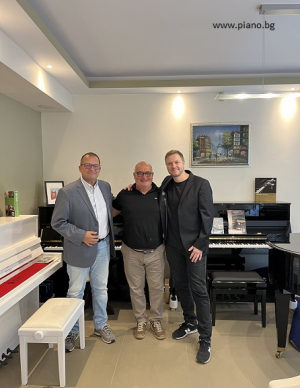 Посещение коммерческого директора C.Bechstein в наш магазин