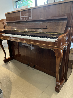 AUGUST FORSTER model Super -Chippendale